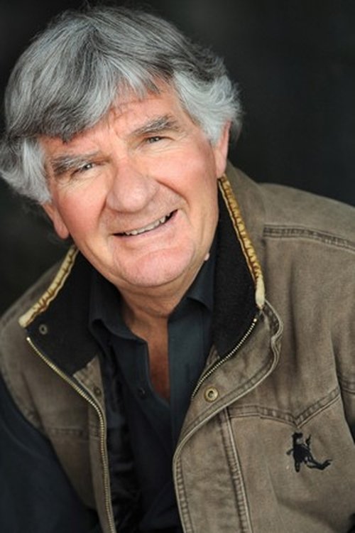 Alex Green as Arthur Korn