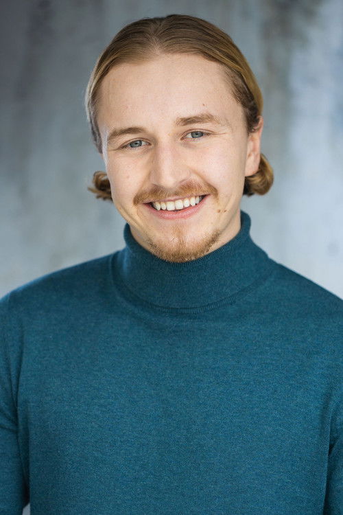 Hugh Hedley Lewis as Pete