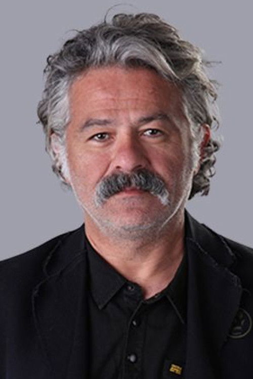Hüseyin Yirik as 
