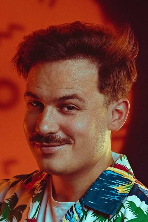 Alexandre Marinelli as Slexno