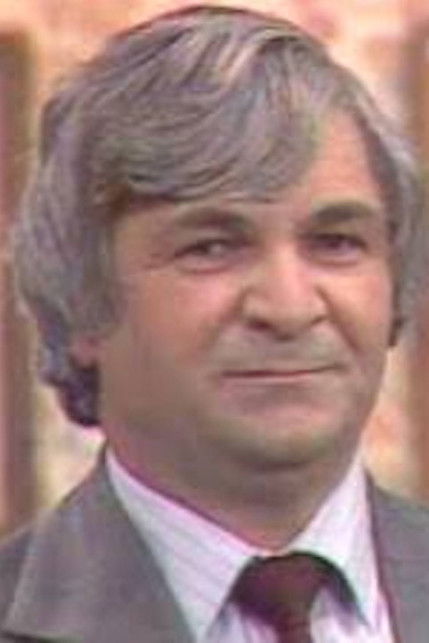 Angelo Bardi as le chef des eunuques