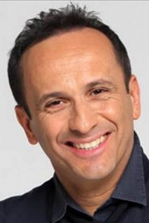 Uccio De Santis as Uccio