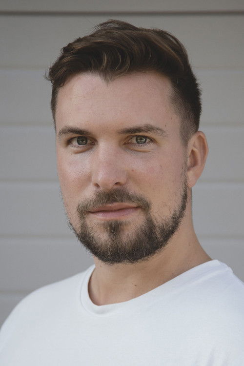 Milan Šimek as Goran / Zoran