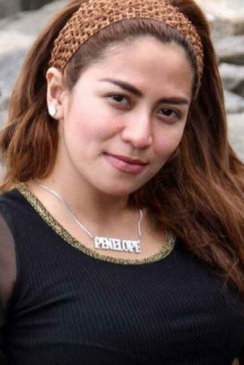 Cinta Penelope as Melati