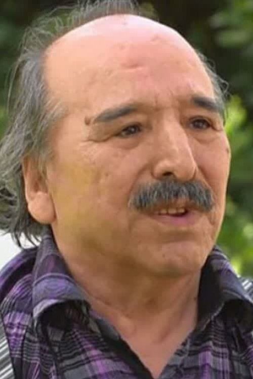 Esmail Soltanian as Nazif