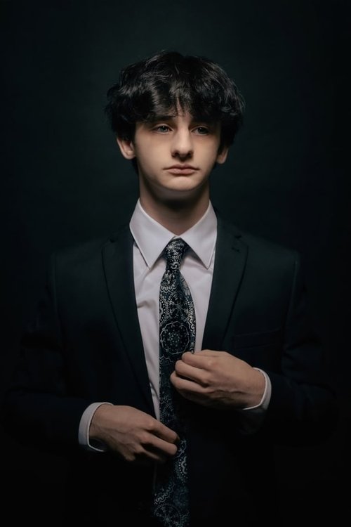 Caden Layne as Museum Patron 3