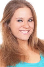 Jessika Evelyn Heiser as Kennadi Brink