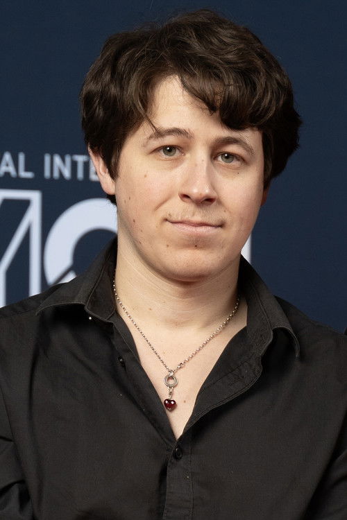 Adrien Caulier as Figurant au cinéma 3