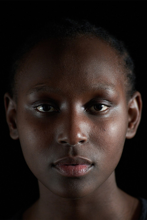 Aline Amike as Grace