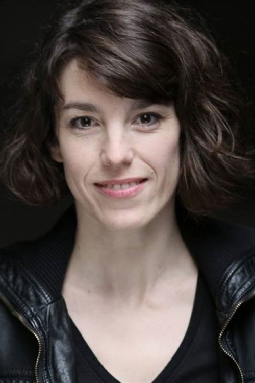 Emilie Vidal Subias as Catherine