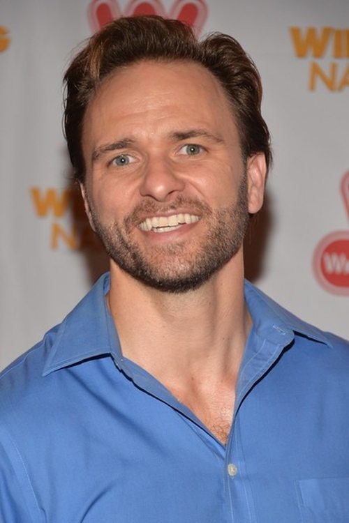 Chris Moss as Stevens