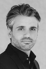 Reinoud van Mechelen as Hippolyte