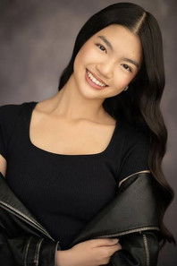 Chloe Pun as Victoria Lai