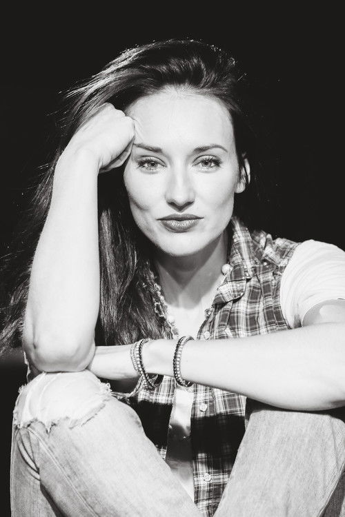 Elizabeth A. Davis as Georgia