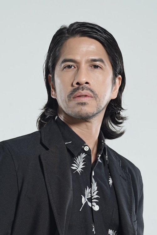 Ariyo Wahab as Ruslan
