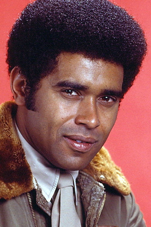 Kenneth Washington as Huggins