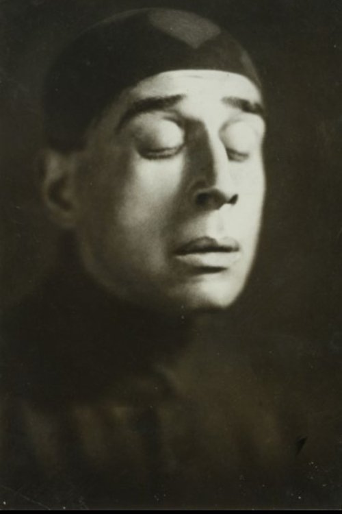 Lamberto Picasso as Il Marajha