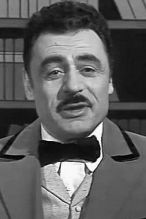 Richard Alibegov as Robinson Crusoe