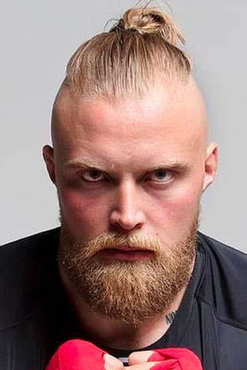 Thomas Narmo as Self