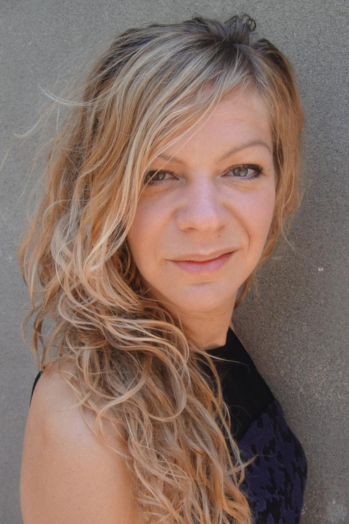 Estelle Richard as Cliente ivre dans le taxi