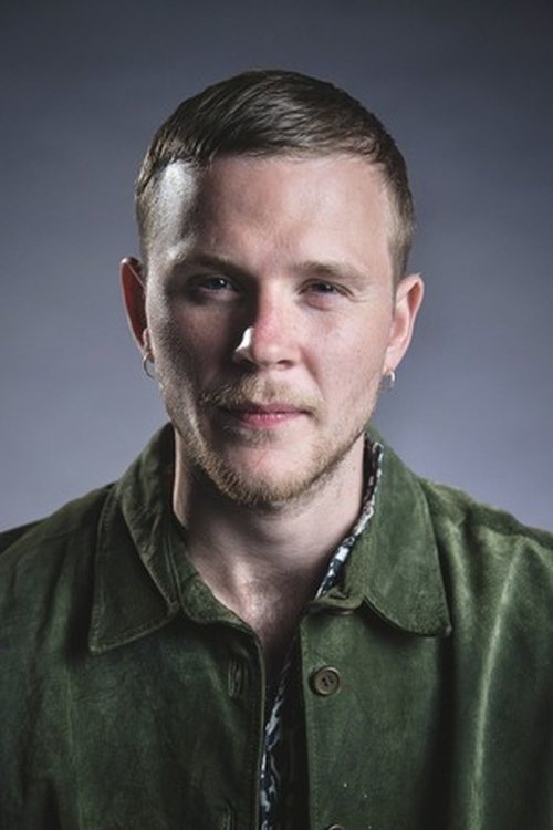 Ludvig Deltin as Sam