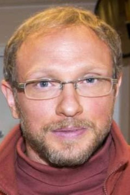 Alexander Eriksson as Dad