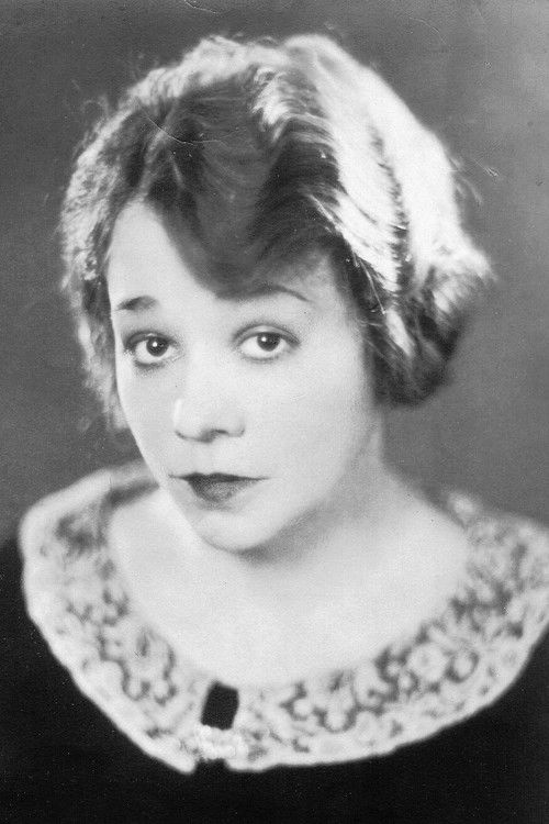 Pauline Lord as Mrs. Wiggs