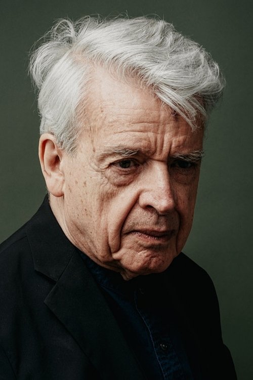 Alain Cavalier as Un passant à Lyon (uncredited)