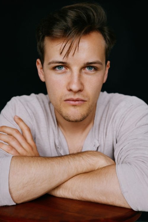 Juri Senft as Lüthi