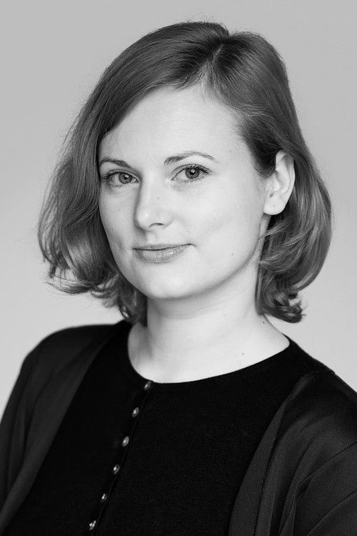 Ragne Mandri as Paramedic