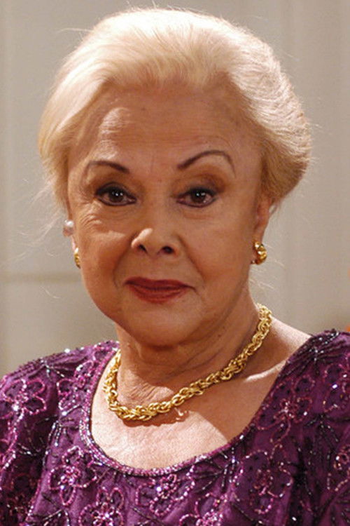 Anna Paula as María Rosa, hija de Vicente