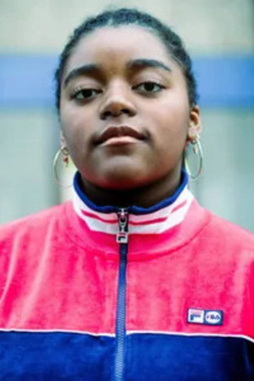 Victoria Djamusala as Zola