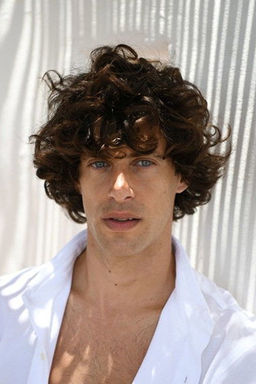 Foivos Papadopoulos as Performer