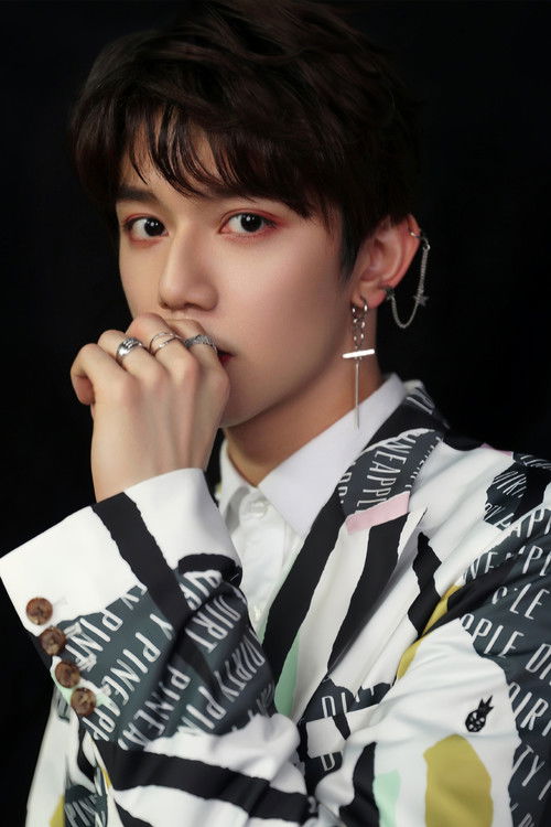 Lai Zongying as Sun Xiaotu