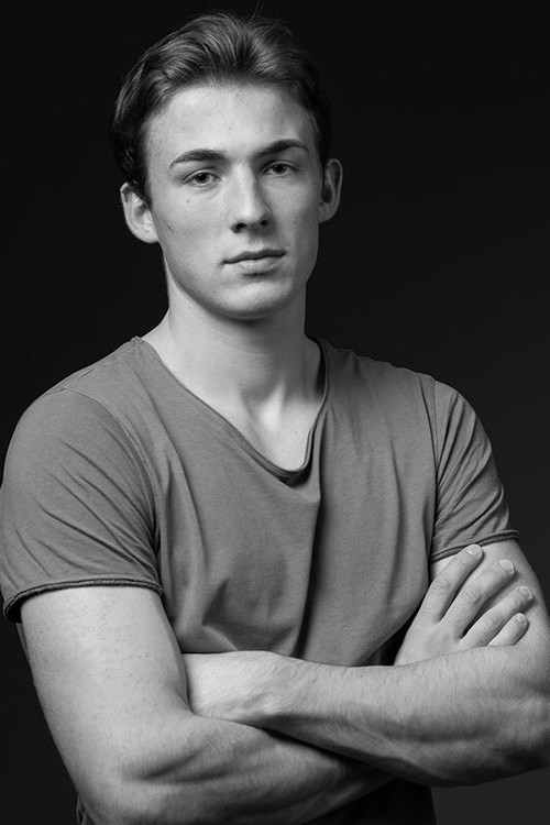 Matīss Ozols as Kārlis