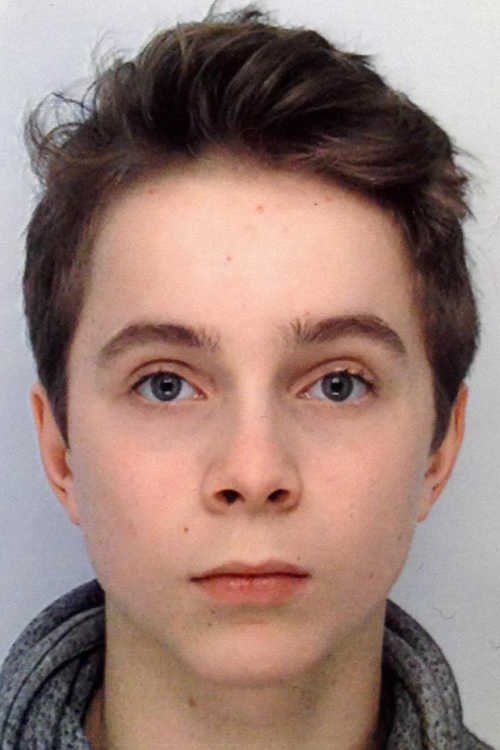 Miljan Chatelain as Thomas