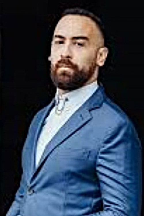 Sergio Martinez as Doctor