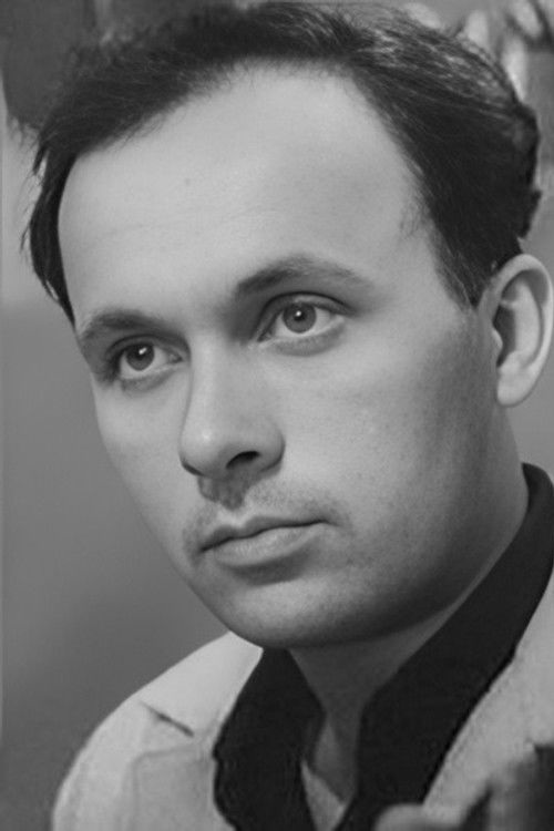 Rostislav Shmyryov as капитан милиции Соболев