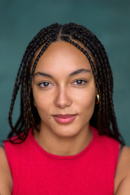 Ruby Crepin-Glyne as Kate