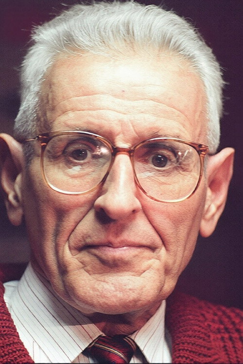 Jack Kevorkian as Self