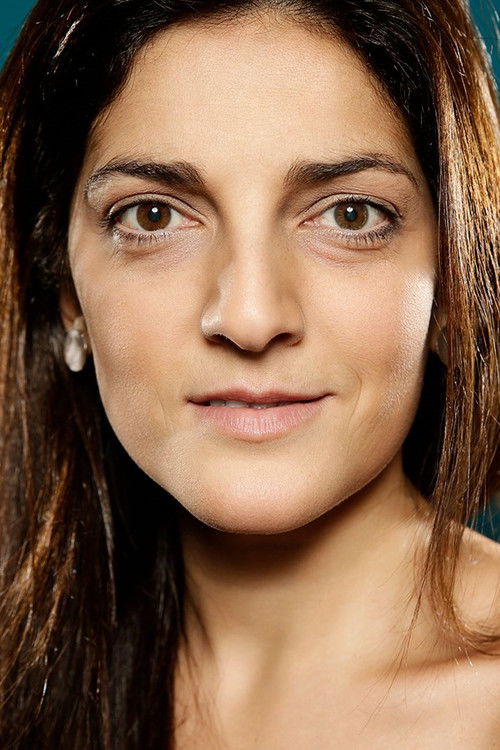 Natalie Cristiani as Maria