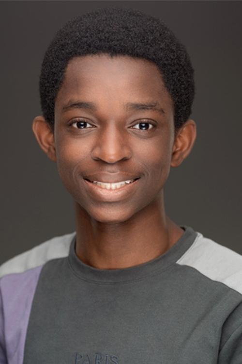Zephan Amissah as Young Emi