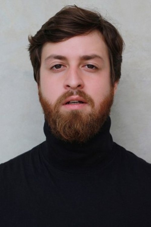 Arthur Alavarse as Alexandre