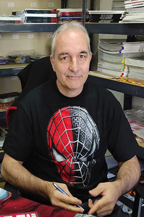 Tamás Harza as Himself