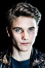 Gabriele Rizzoli as Davide B.