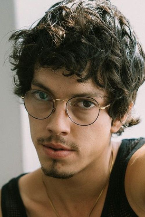 Ángel Escarcega as Machete69