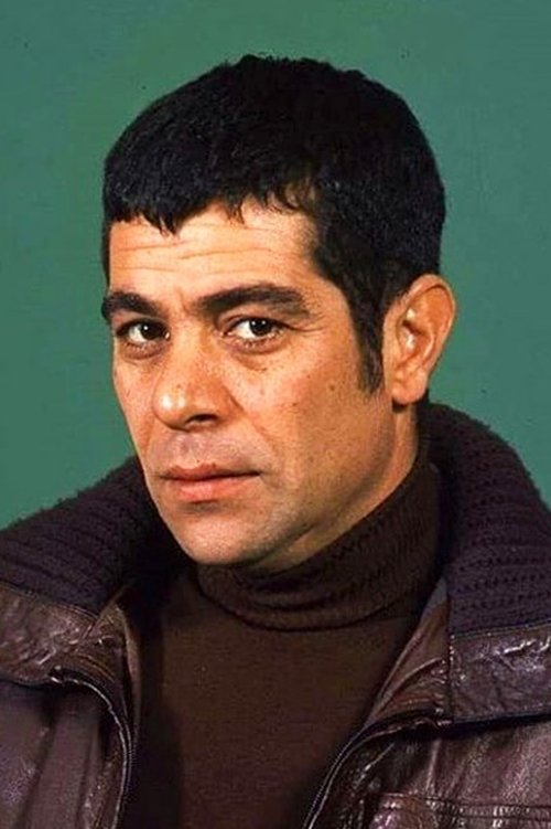Behrouz Vossoughi as Seyed Morteza