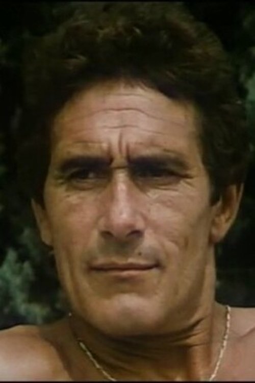 Ricardo Díaz as Bruno