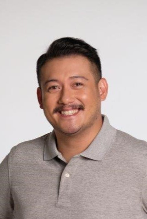 Dino Pastrano as Mr. Arciaga