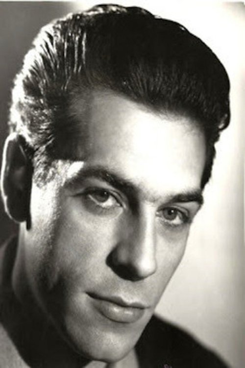 Fernando Cebrián as Arturo